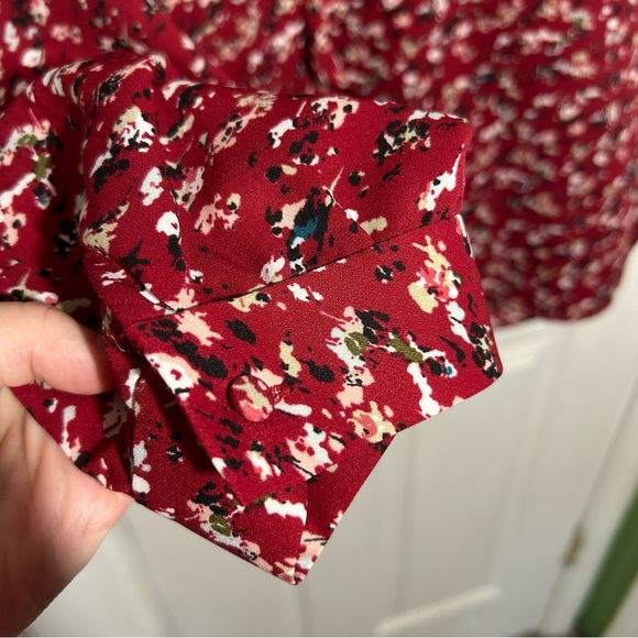 Vince Camuto Dark Red Floral Long Sleeve Blouse Size XL Ruffle V-Neck Collar - Picture 7 of 13